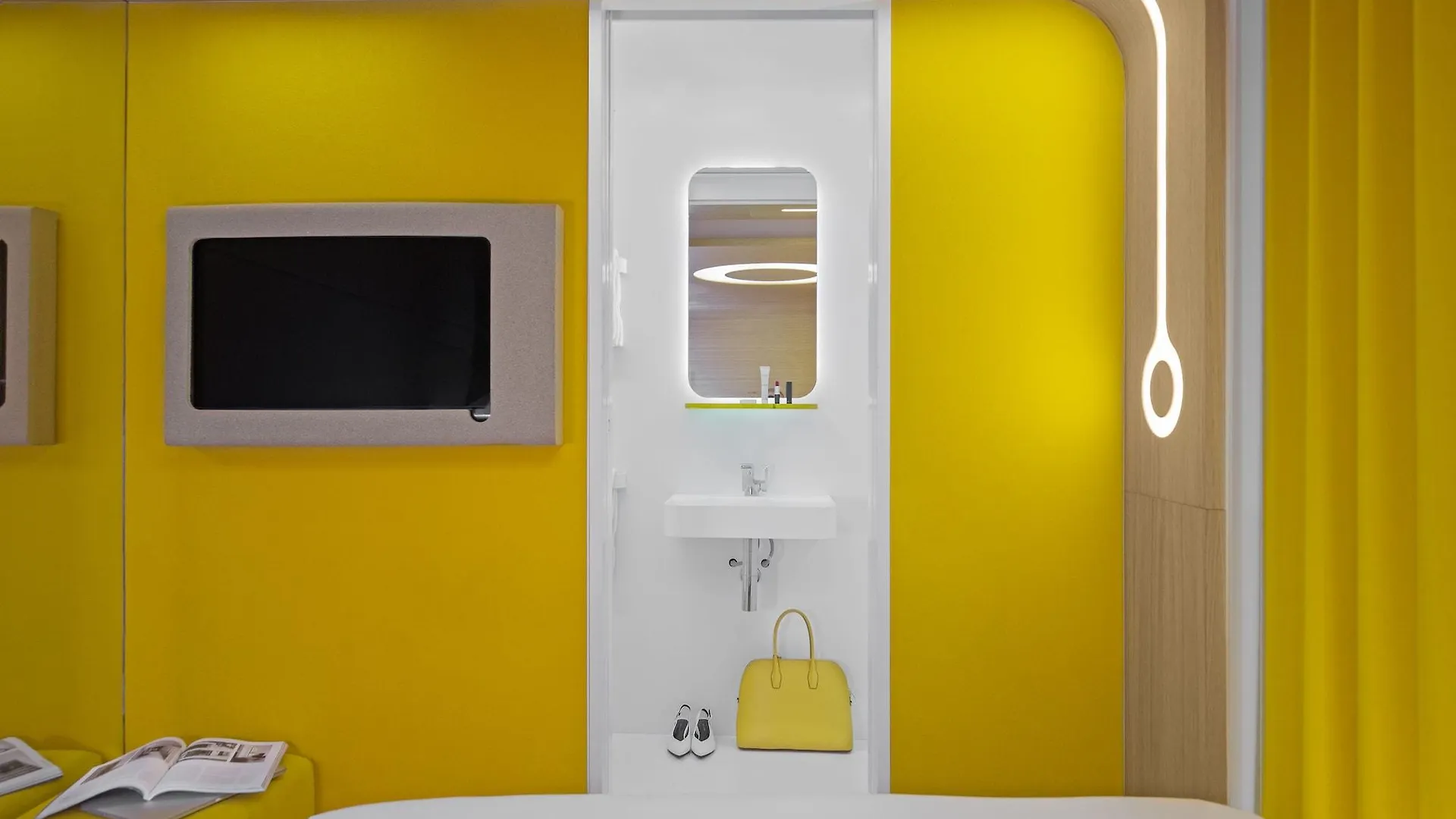 Hotel Odyssey
